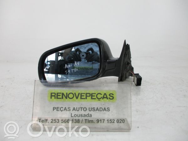 Audi A4 S4 B5 8D Front door electric wing mirror 