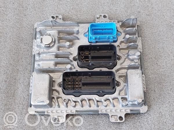 Opel Corsa E Engine control unit/module 