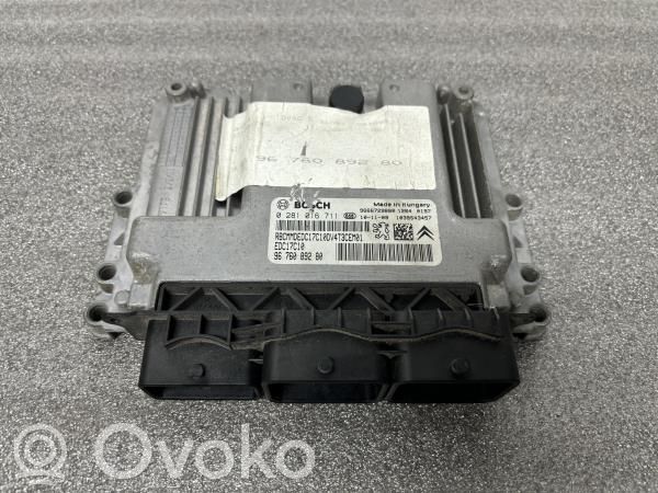 Peugeot 206+ Engine control unit/module 