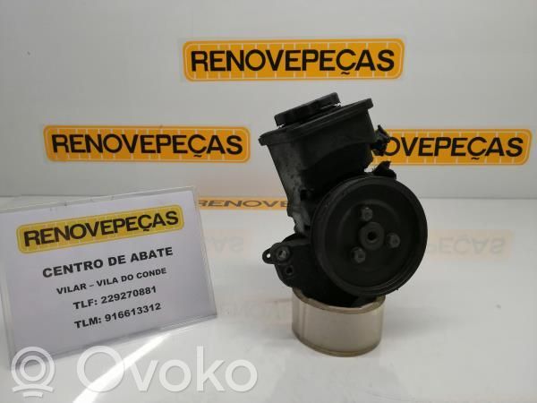 Ohjaustehostimen pumppu   6756930