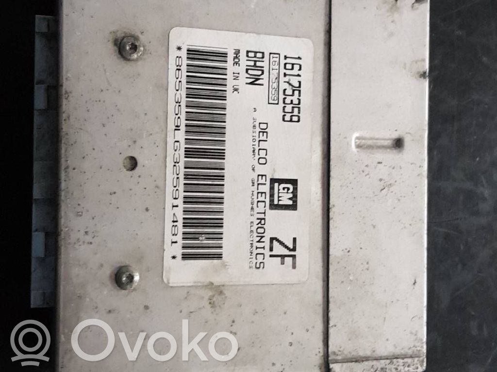 Opel Corsa B Unidad de control/módulo del motor 