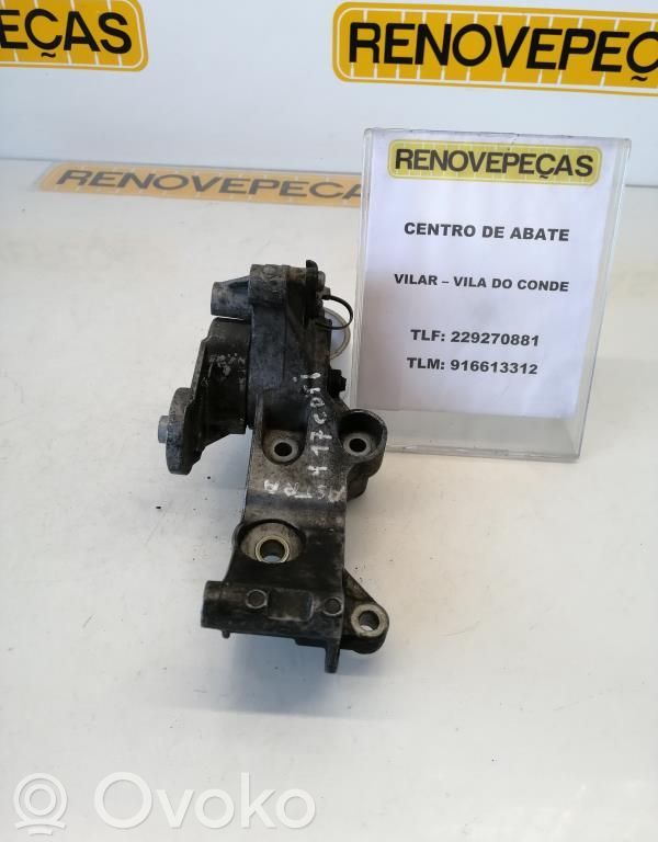 Opel Astra H Siksnas spriegotājs 