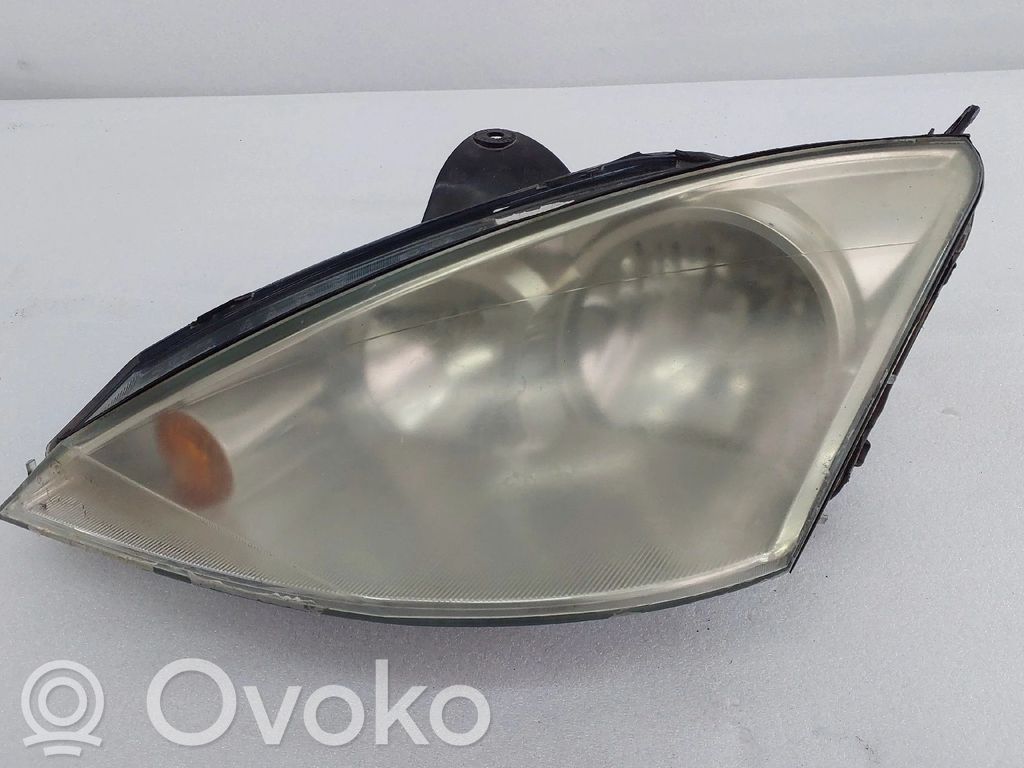 Priekšējais lukturis   2M5113W030BD