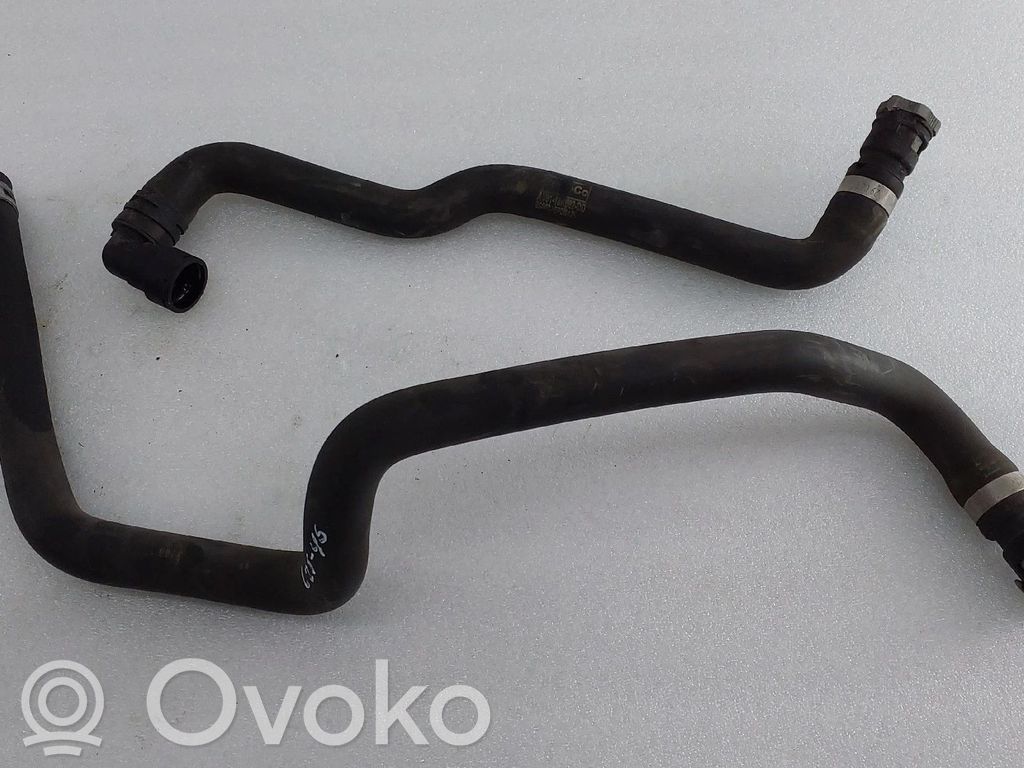 Ford Focus Coolant pipe/hose 