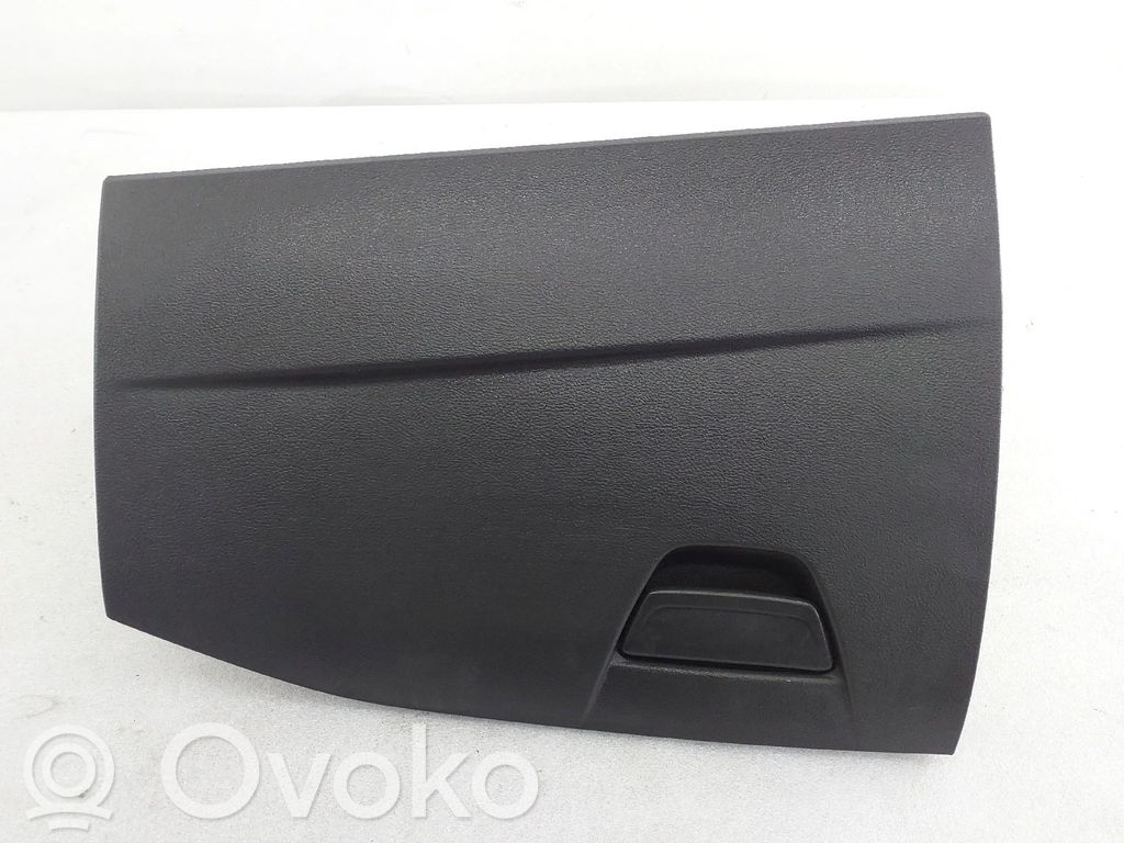 Ford Focus Daiktadėžė 