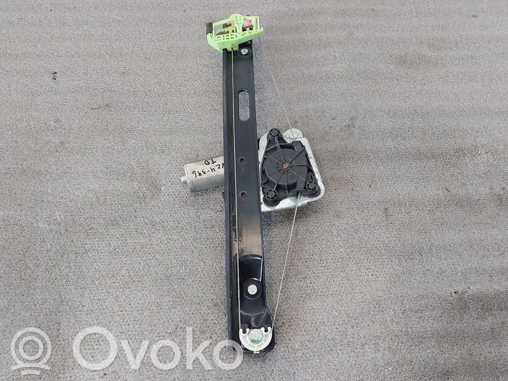 Rear window lifting mechanism without motor   71001603