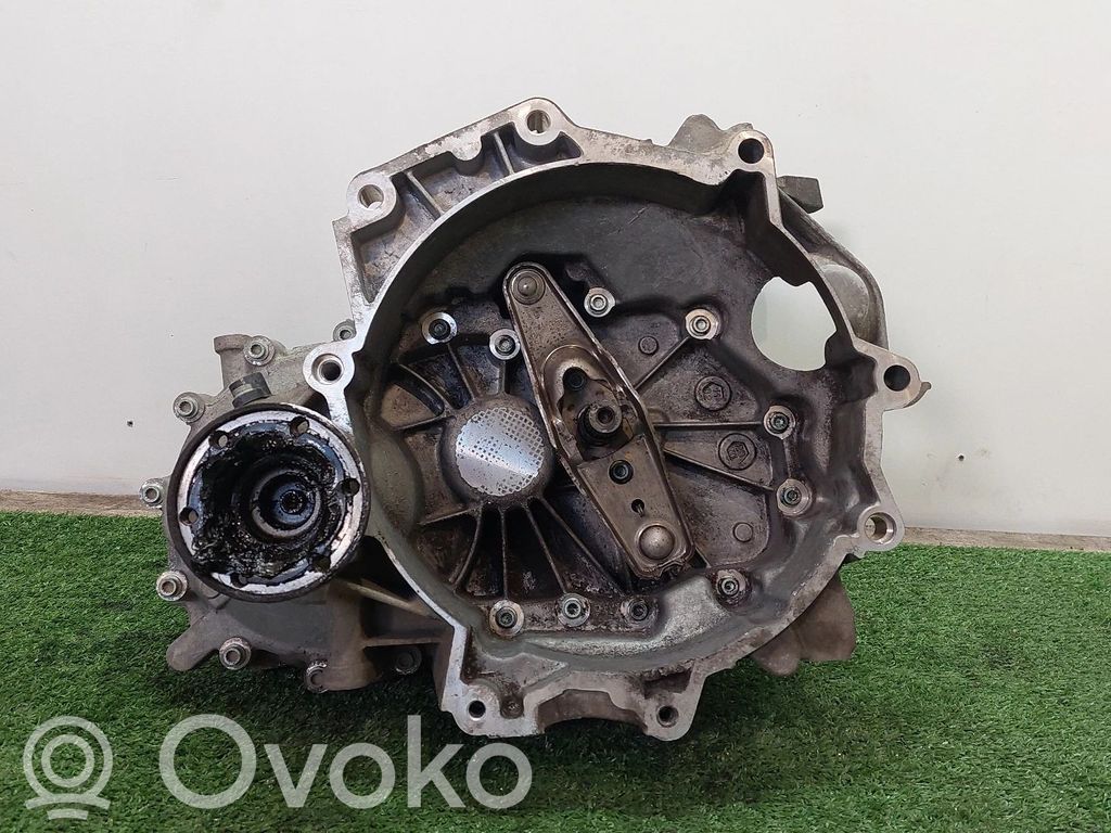 Volkswagen Polo IV 9N3 Manual 5 speed gearbox 