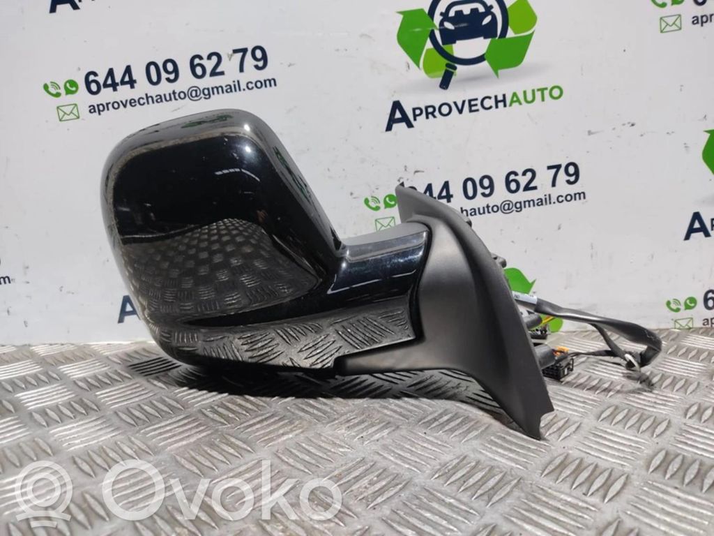 Citroen Berlingo Front door electric wing mirror 