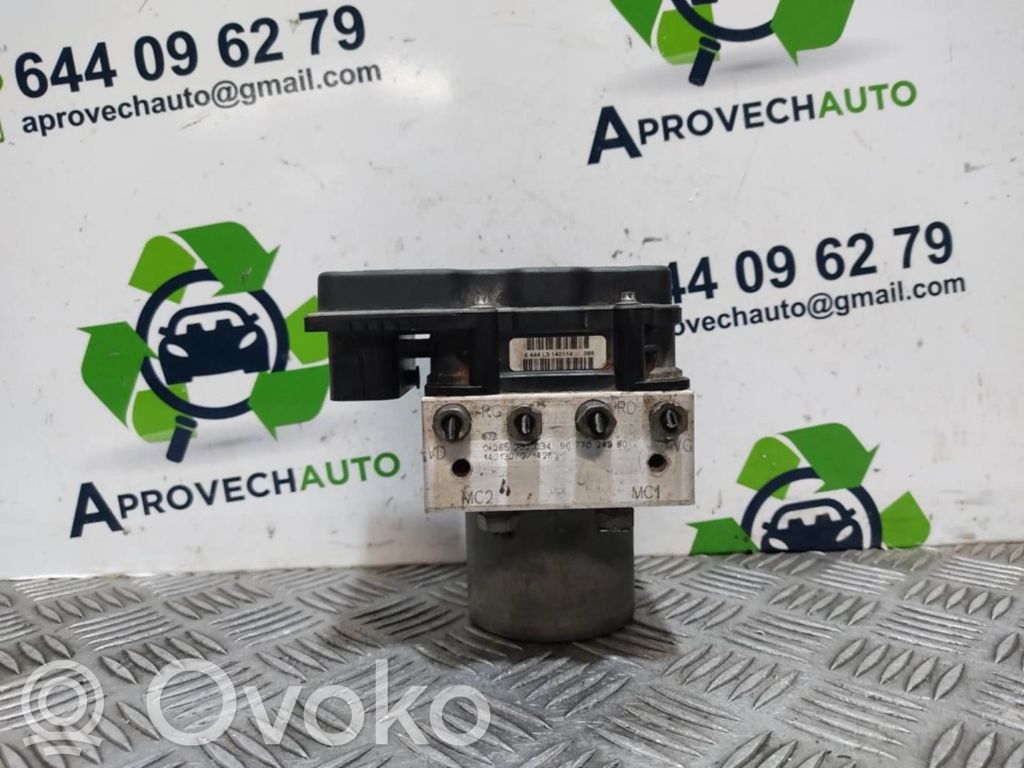 Citroen C4 I Bomba de ABS 