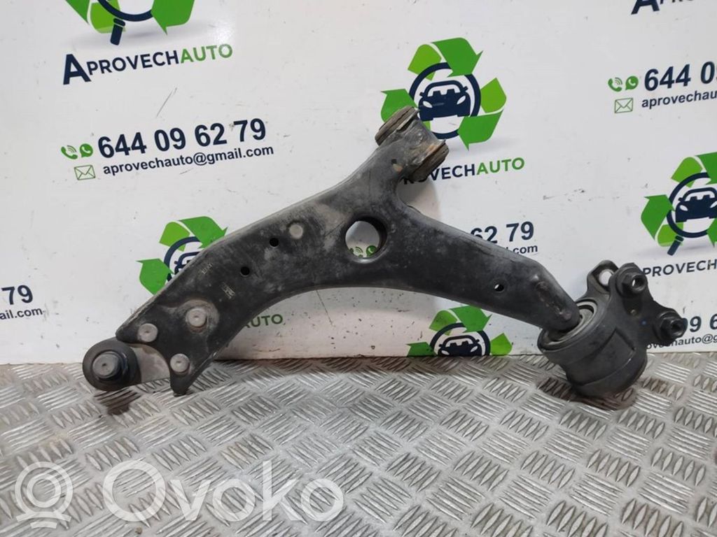 Ford Kuga I Dolny wahacz przedni 