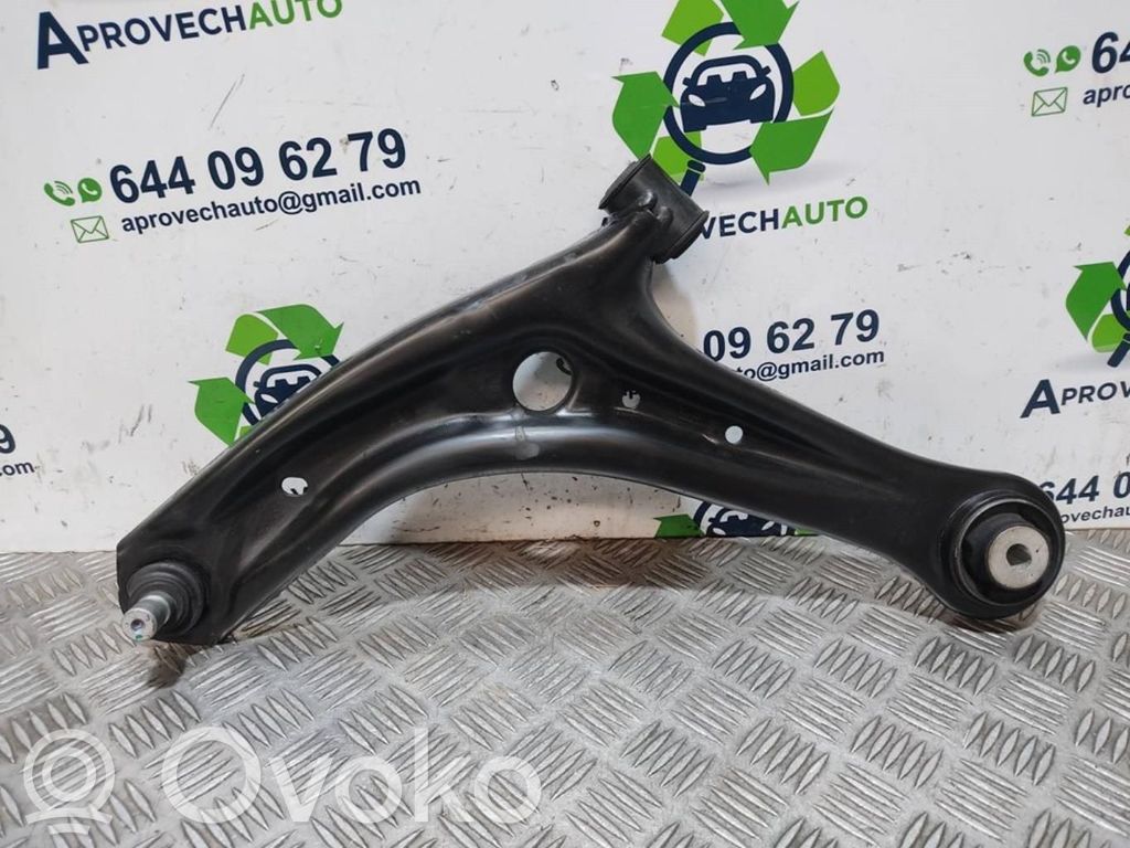 Front lower control arm/wishbone   E4B13051A2D