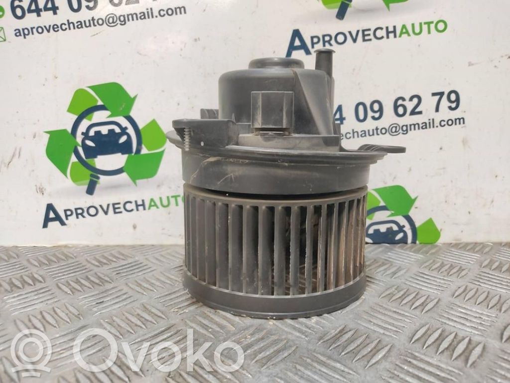 Ford Transit -  Tourneo Connect Вентилятор печки 