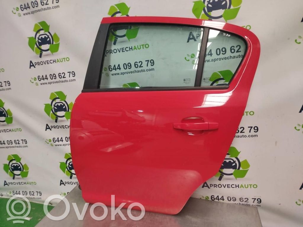 Opel Corsa D Galinės durys 