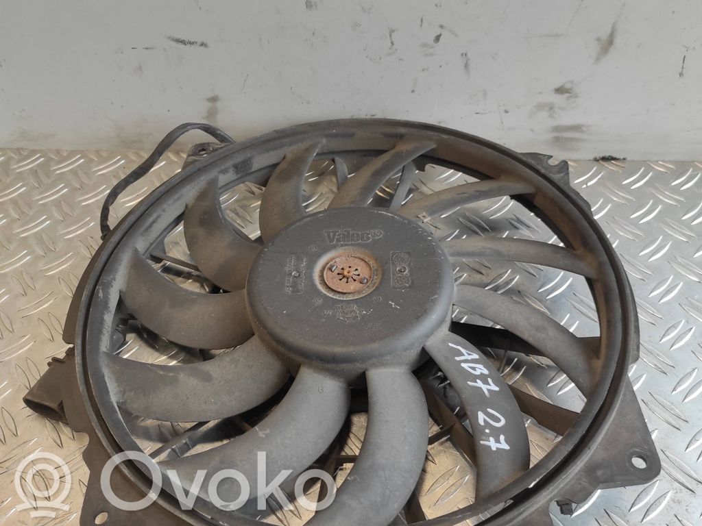 Audi A4 S4 B7 8E 8H Elektryczny wentylator chłodnicy 