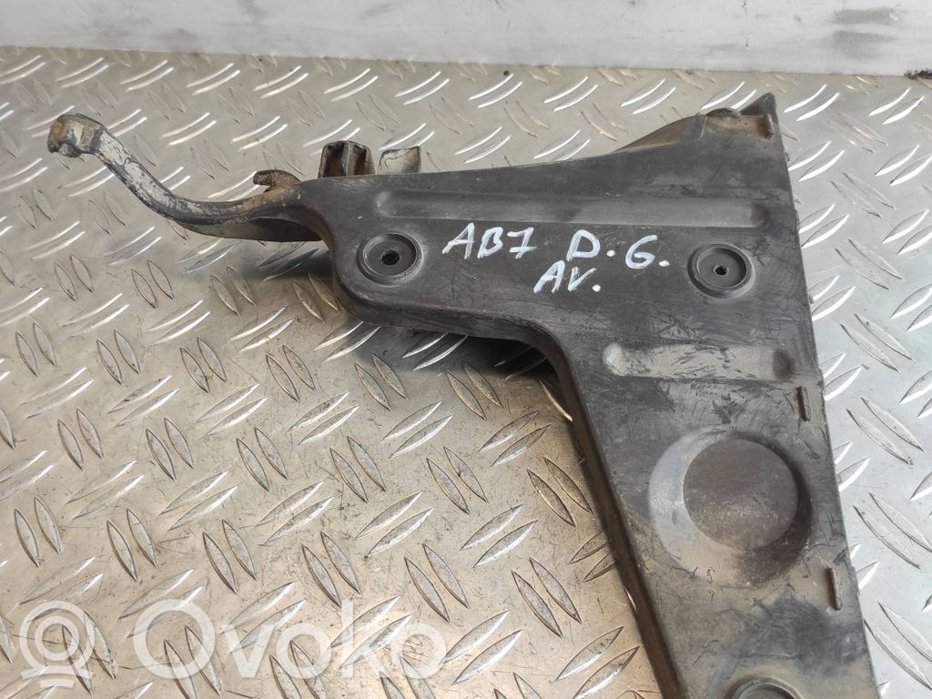 Audi A4 S4 B7 8E 8H Uchwyt / Mocowanie zderzaka tylnego 