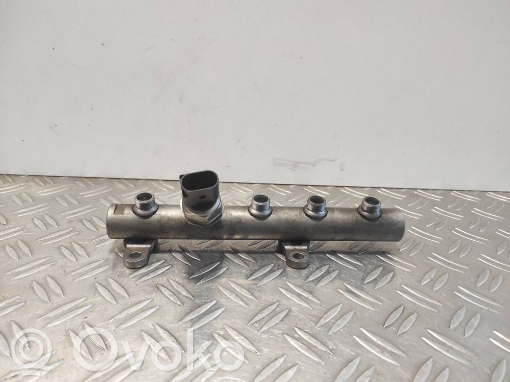 Audi A4 S4 B7 8E 8H Fuel main line pipe 