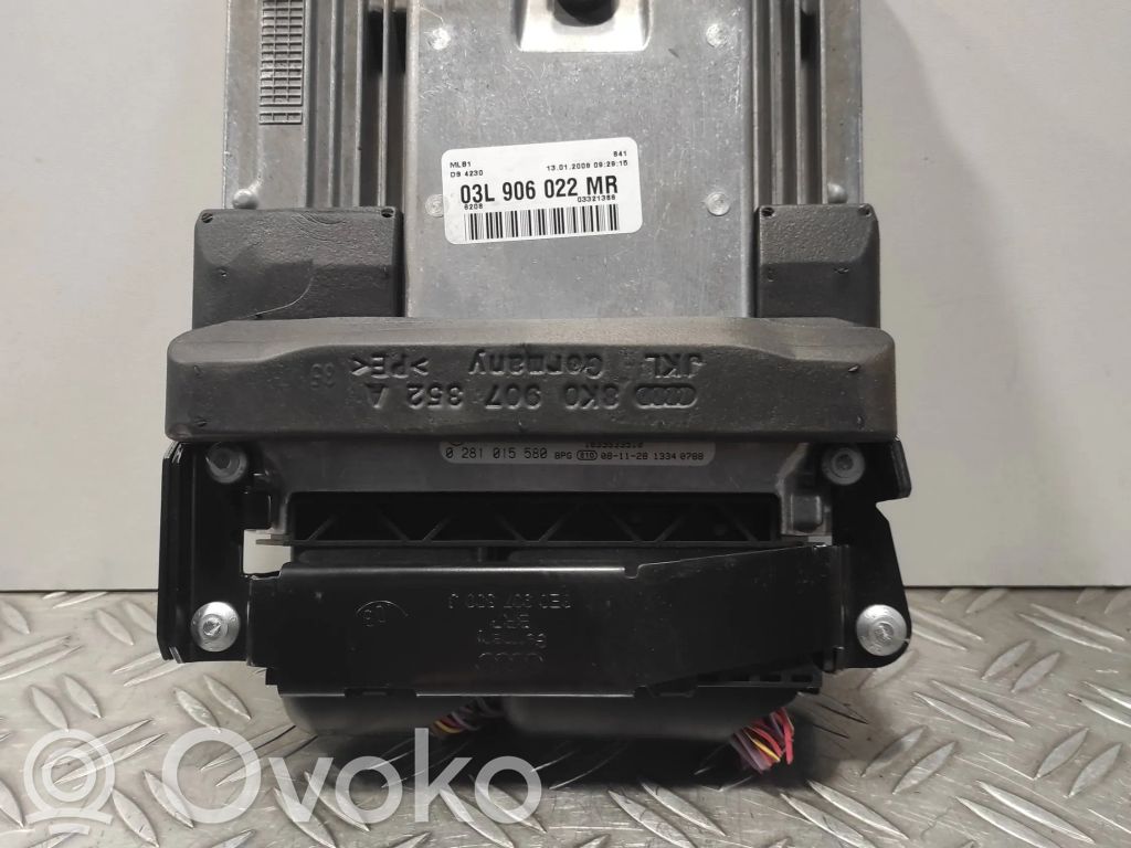 Audi A4 S4 B8 8K Engine control unit/module 