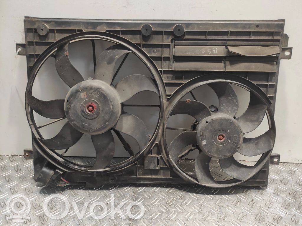 Volkswagen PASSAT B6 Suport ventilator radiator 