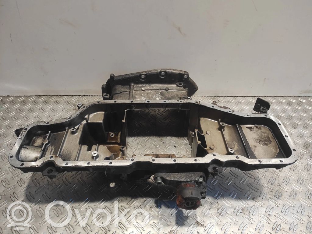 Audi A4 S4 B7 8E 8H Картер 