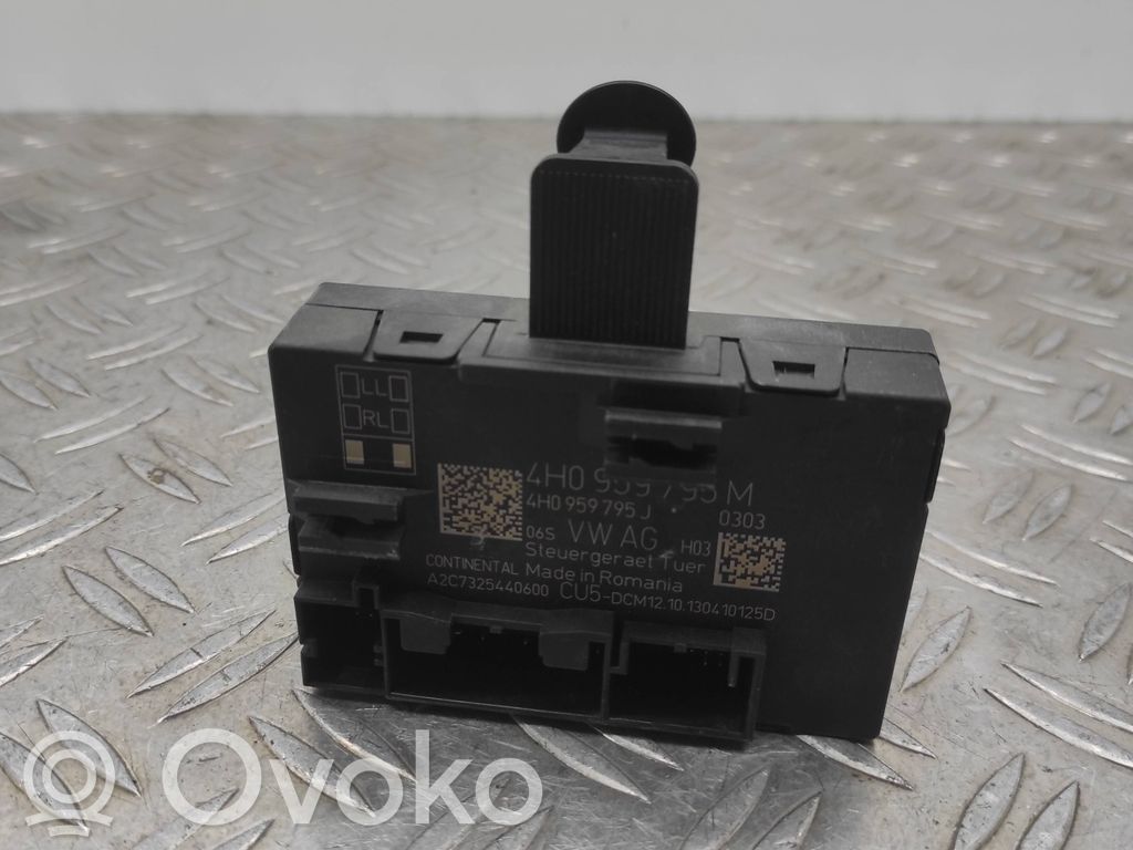 Volkswagen Touareg II Door control unit/module 