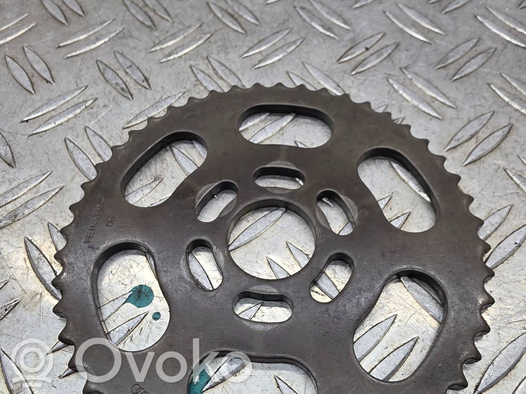 Volkswagen Touareg II Timing chain sprocket 