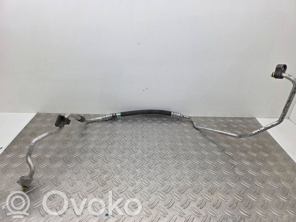 BMW 3 E90 E91 Air conditioning (A/C) pipe/hose 