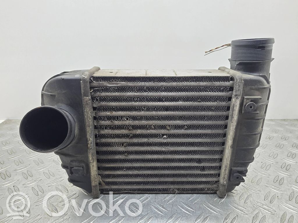 Audi A6 S6 C6 4F Radiador intercooler 