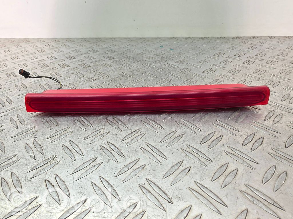 Volvo C30 Third/center stoplight 
