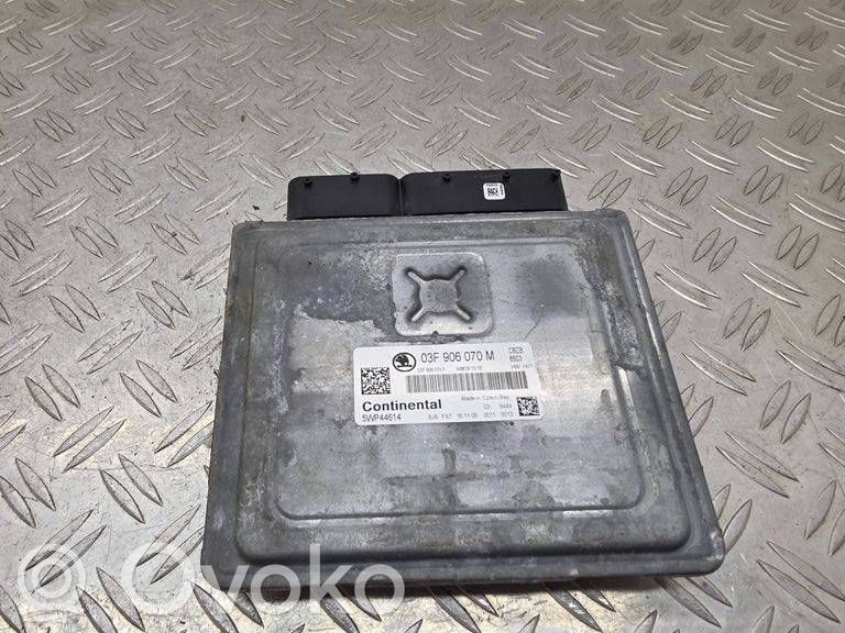 Skoda Yeti (5L) Engine control unit/module 