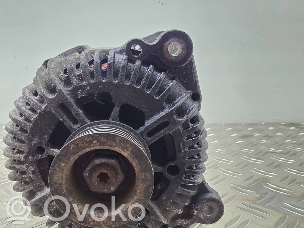 Audi A4 S4 B7 8E 8H Alternador 