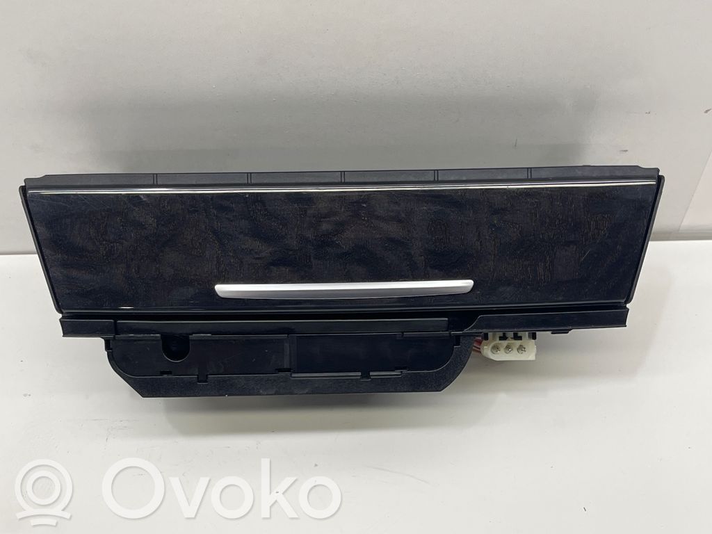 BMW 7 F01 F02 F03 F04 Popielniczka deski rozdzielczej 
