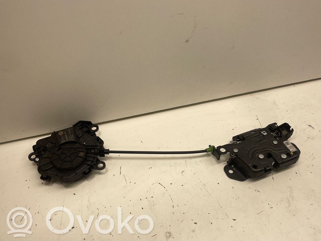 BMW 7 F01 F02 F03 F04 Aizmugurējā pārsega slēdzene 