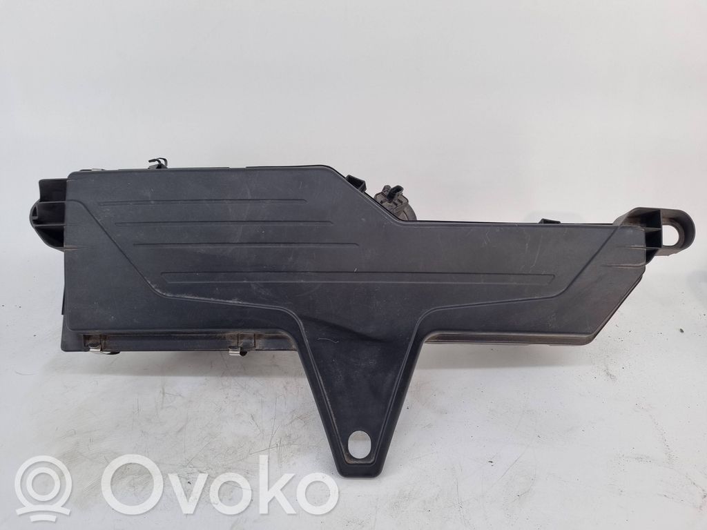 BMW 3 F30 F35 F31 Część rury dolotu powietrza 