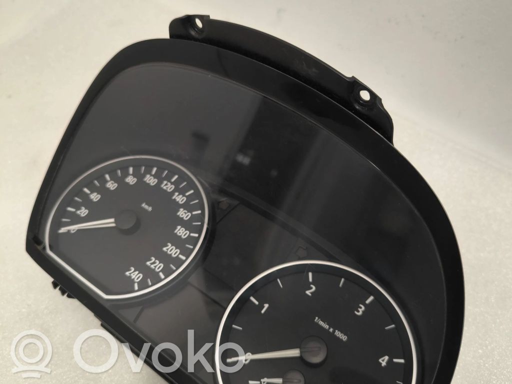 BMW 1 E81 E87 Speedometer (instrument cluster) 