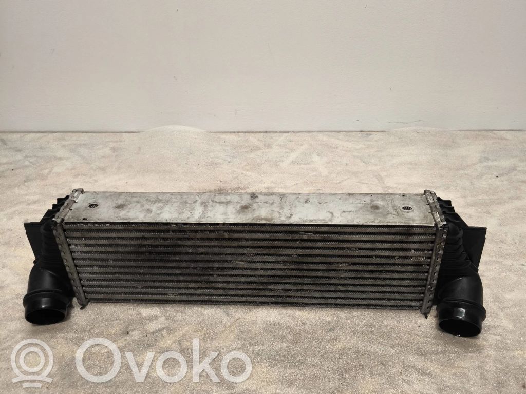 BMW 5 F10 F11 Interkūlerio radiatorius 