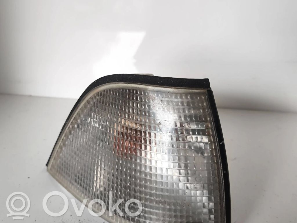 BMW 3 E36 Front indicator light 