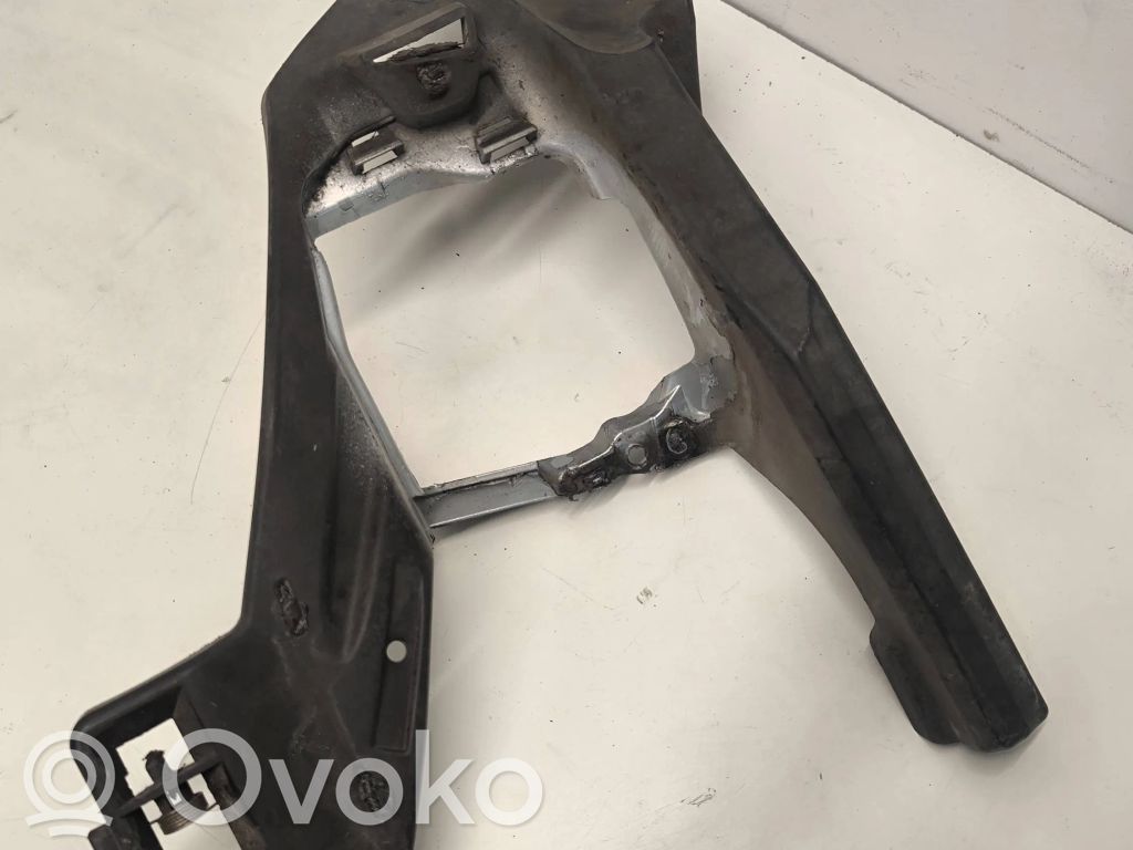 BMW 7 F01 F02 F03 F04 Soporte del parachoques delantero 