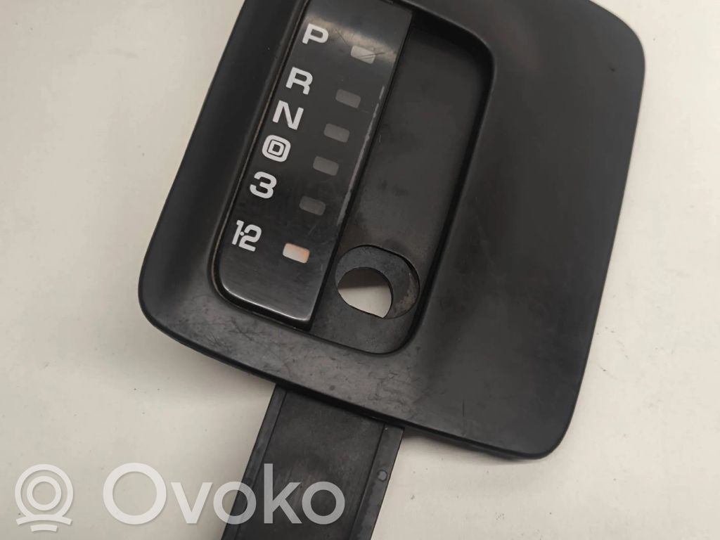 Jeep Cherokee Gear shifter surround trim plastic 