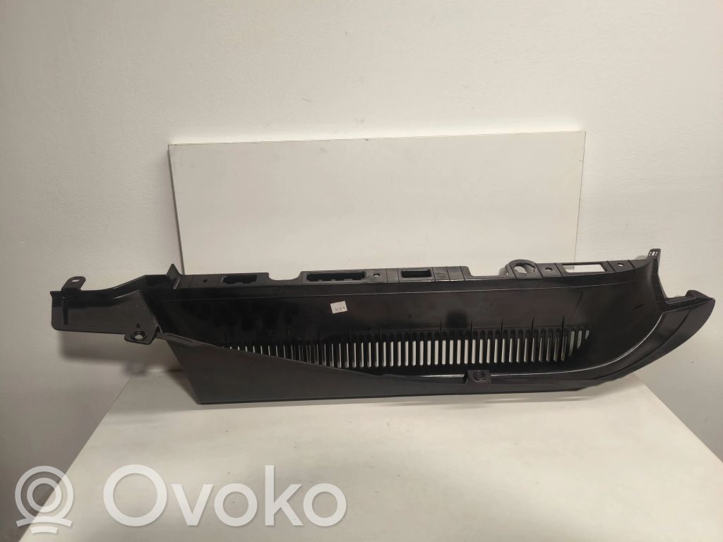Other trunk/boot trim element   6981054,10859510