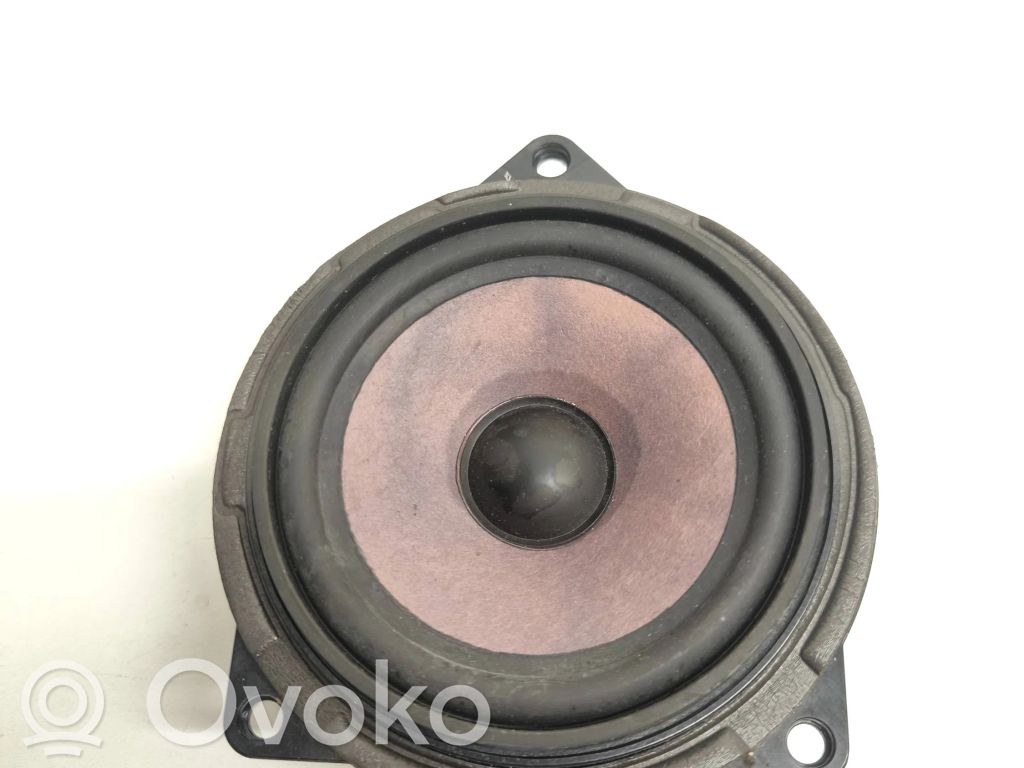BMW 1 E81 E87 Front door speaker 