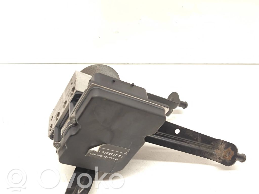 BMW 5 E60 E61 ABS Blokas 