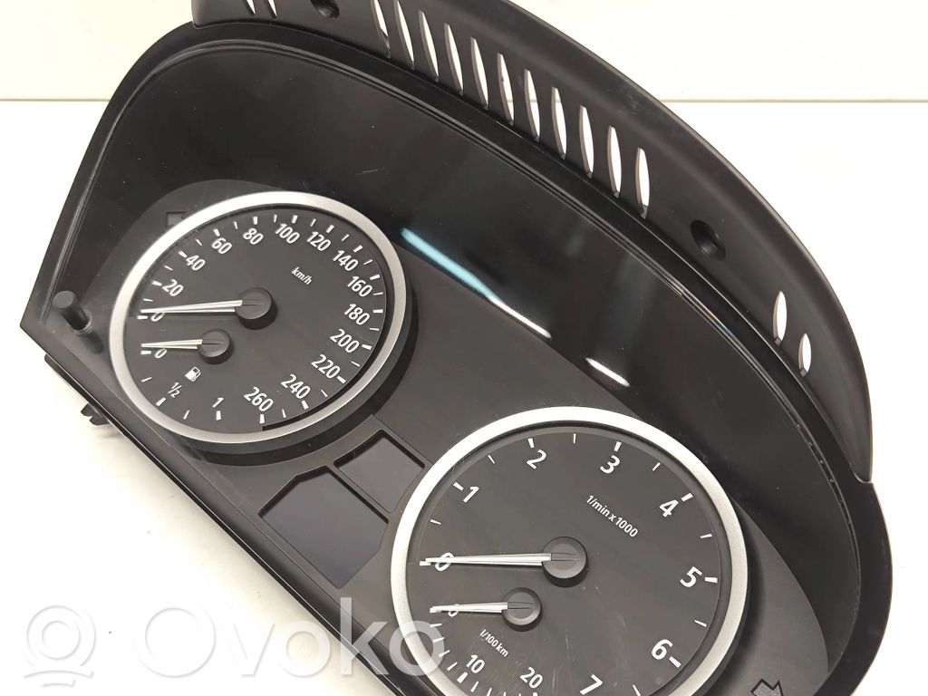 BMW 5 E60 E61 Speedometer (instrument cluster) 