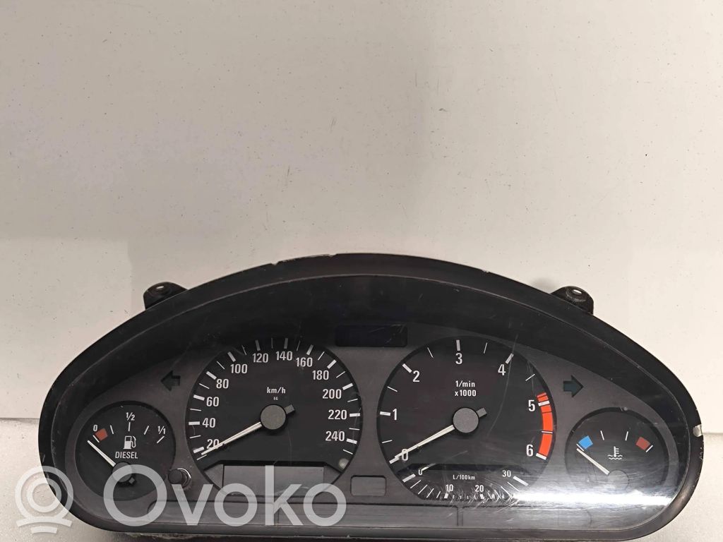 BMW 3 E36 Spidometrs (instrumentu panelī) 