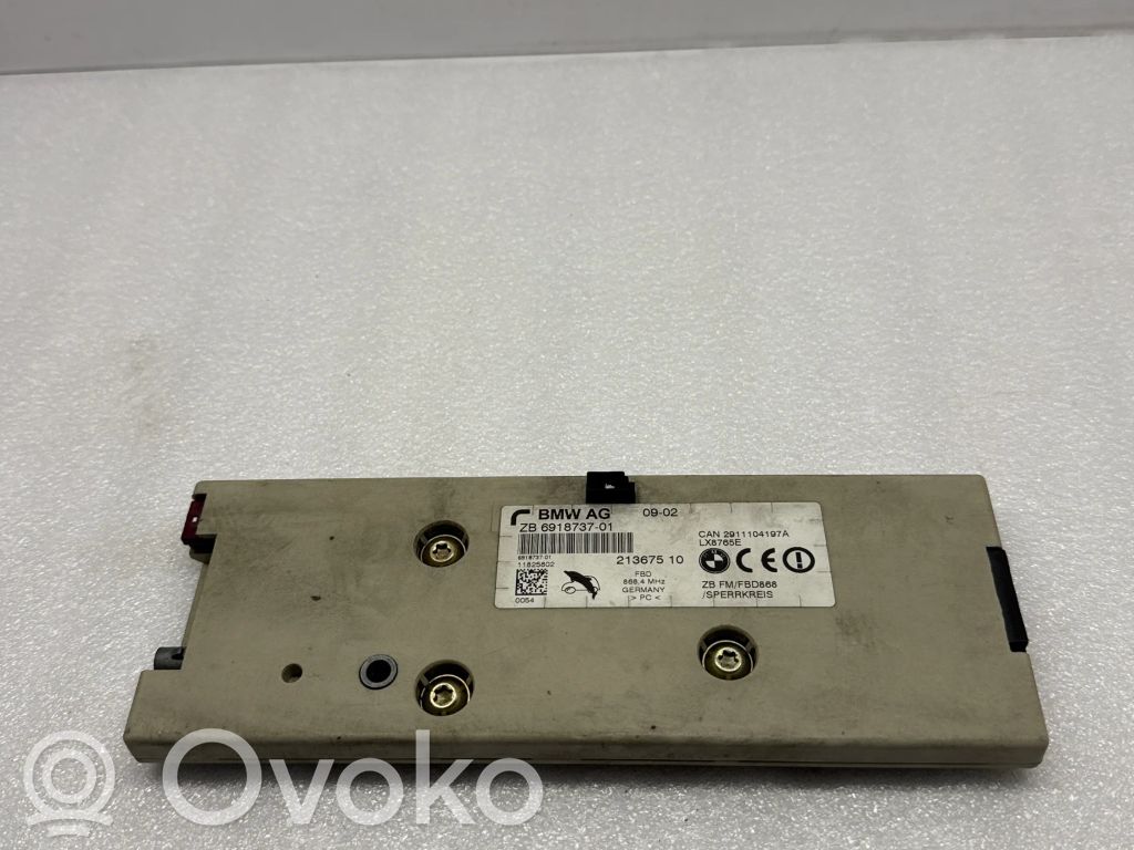 BMW 7 E65 E66 Aerial antenna amplifier 
