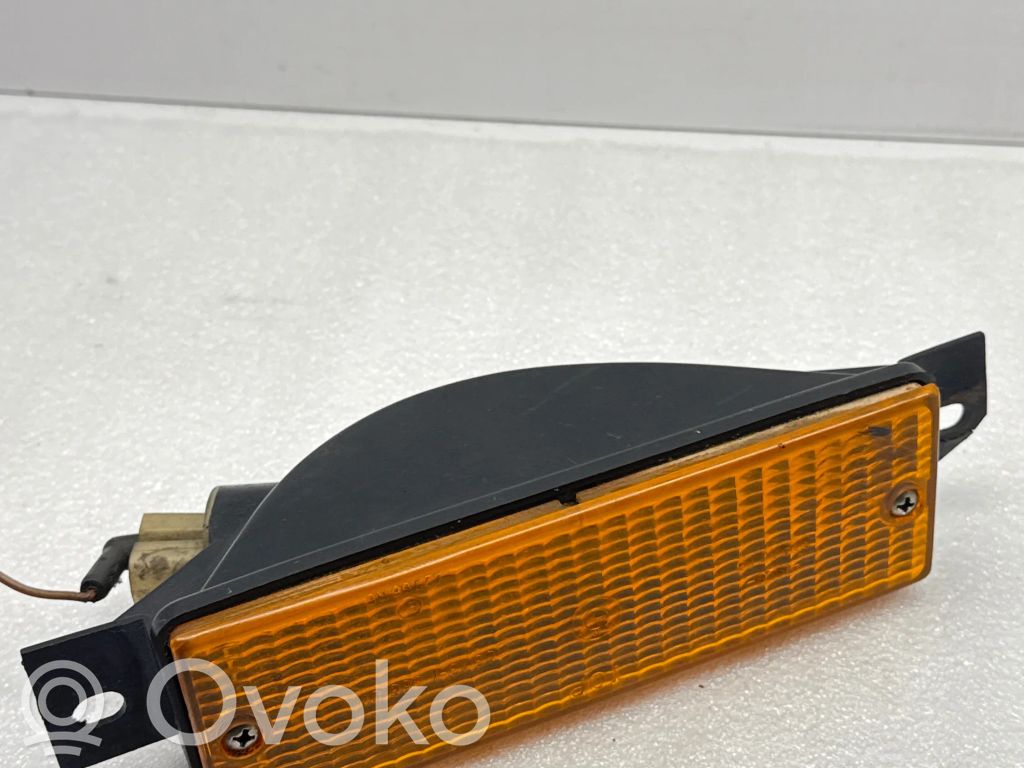 BMW 3 E30 Etusuuntavilkku 