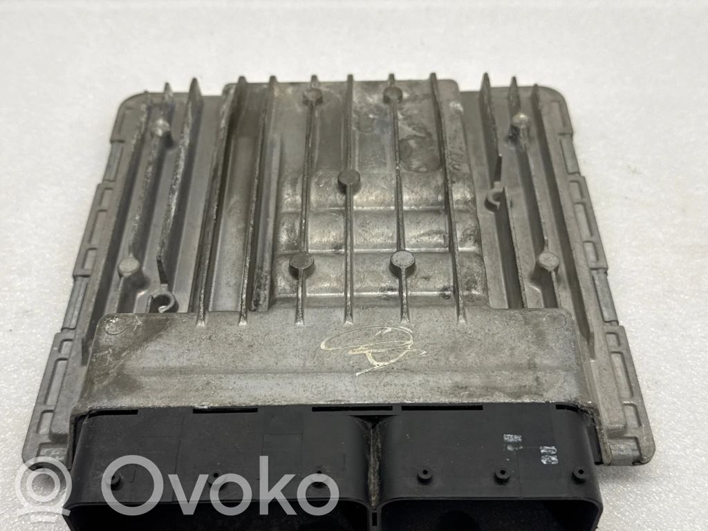 BMW 3 E90 E91 Engine control unit/module 