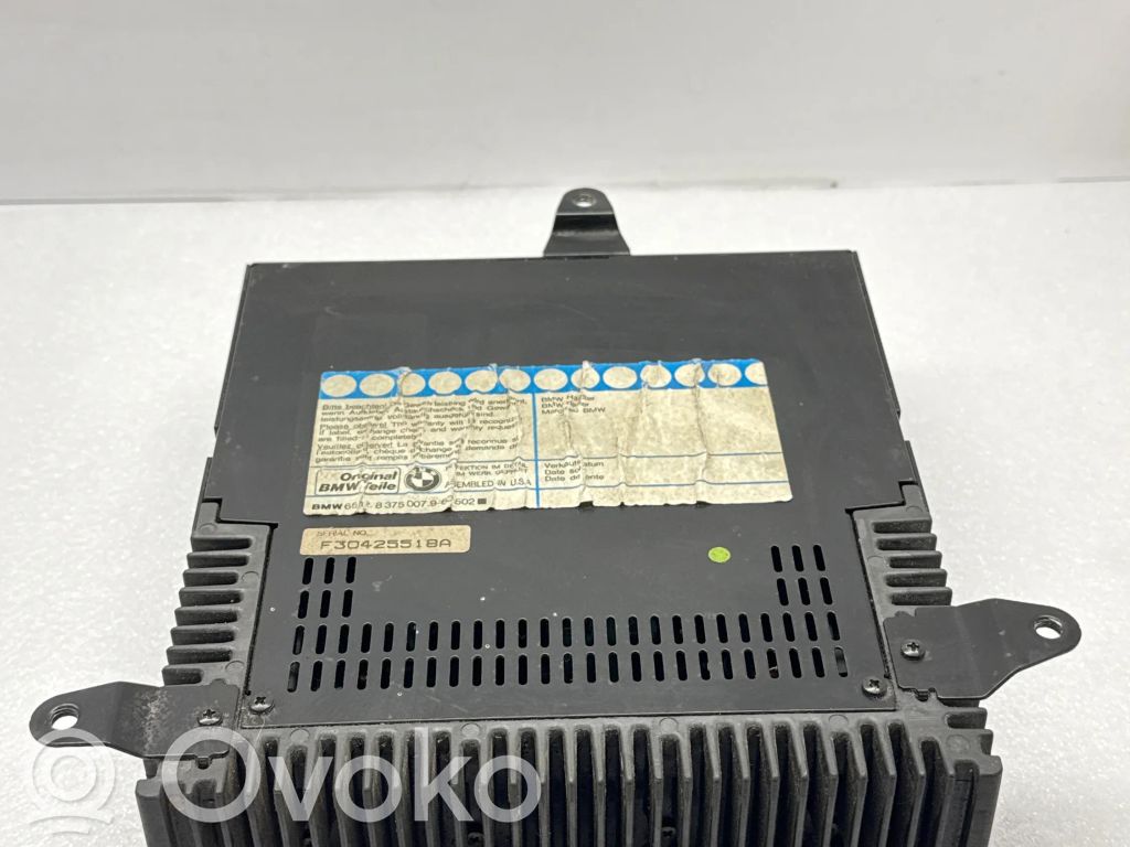 BMW 5 E34 Sound amplifier 