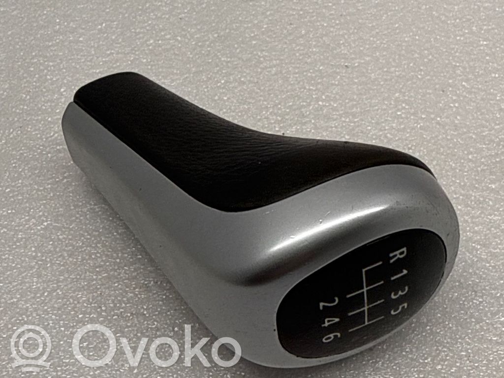 Gear shift switch/knob