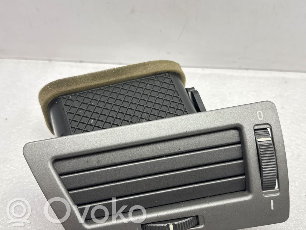 BMW 7 E65 E66 Grilă ventilație/ramă laterală bord 