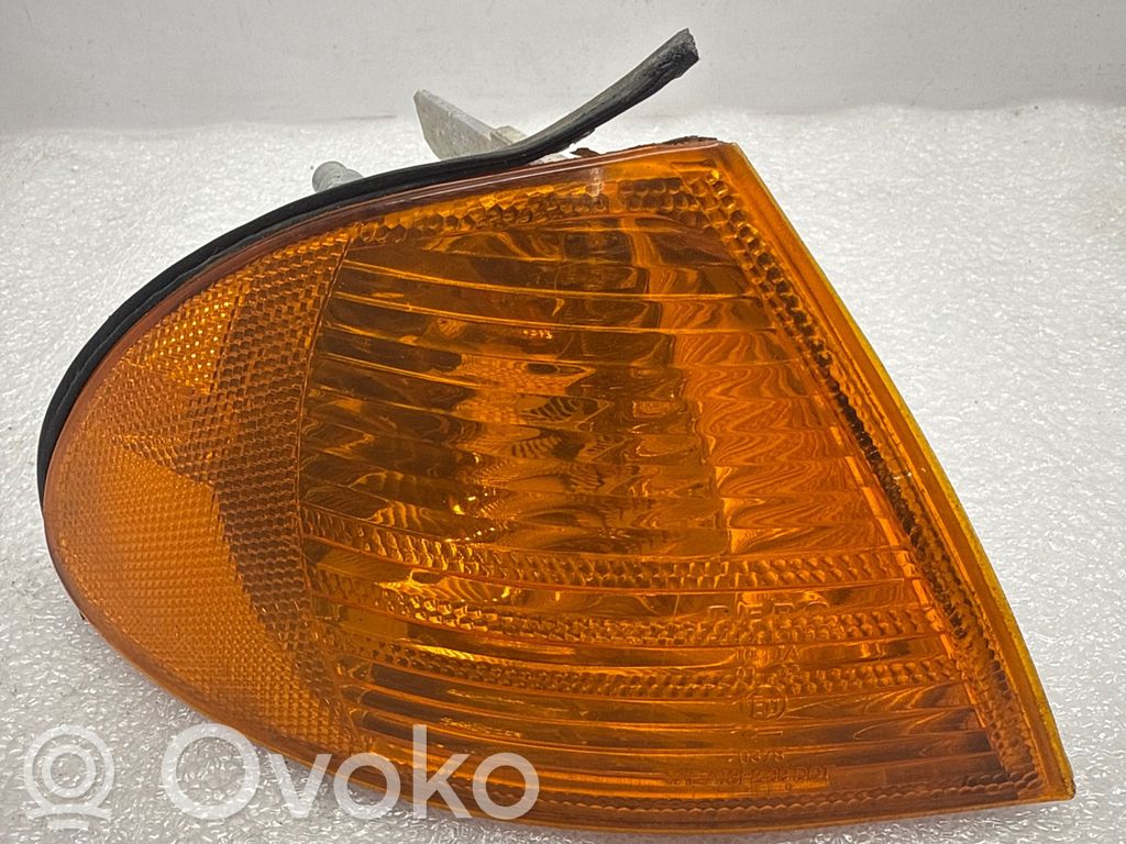 BMW 3 E46 Front indicator light 